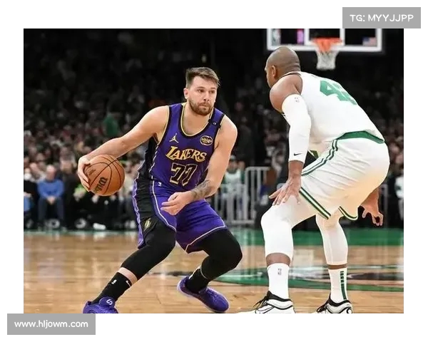 杰伦-布朗防守东契奇全纪录:仅得,失误(杰伦布朗nba) 杰伦-布朗防守东契奇全纪录:仅得,失误(杰伦布朗nba)